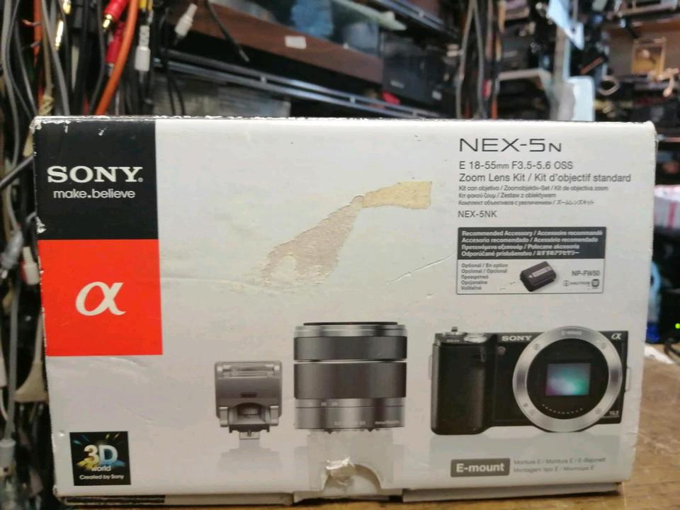 SONY Alpha NEX-5N, Digital-Kamera OHNE OBJEKTIV!! Zubehör!