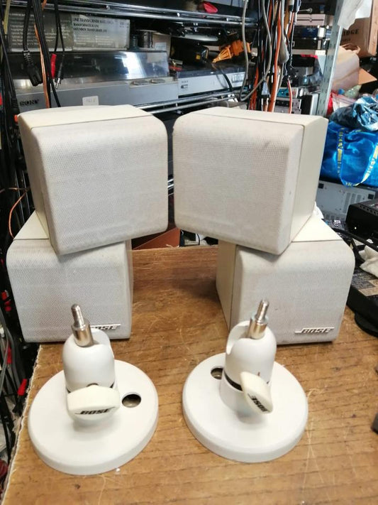 BOSE Lifestyle Series II, 2 Boxen mit Halterungen, guter Zustand!