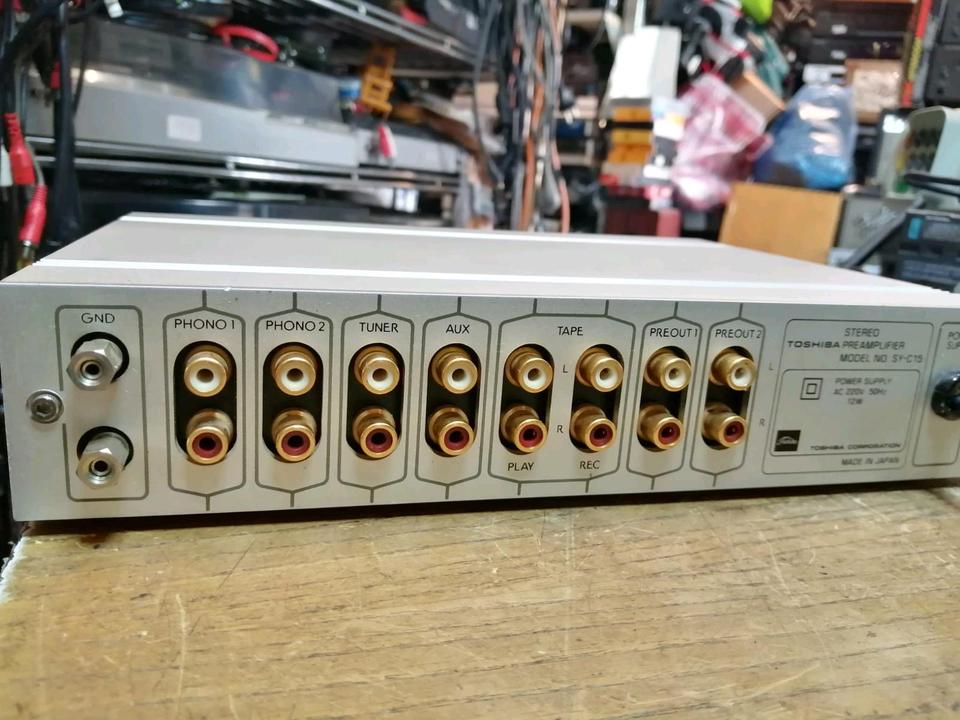 TOSHIBA SY-C15, Preamplifier/Vorverstärker!! Guter Zustand!!