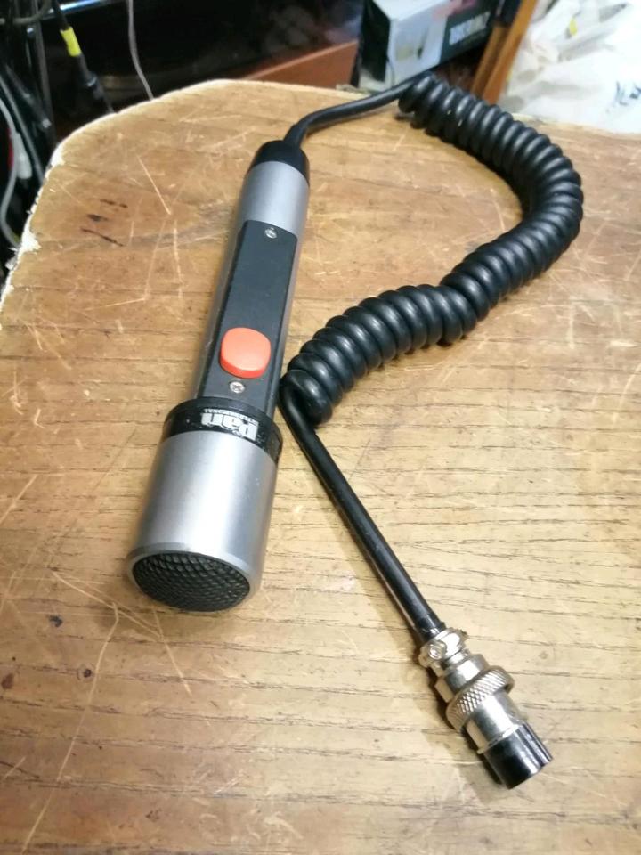 PAN-International - Mikrofon mit alten Stecker!!!