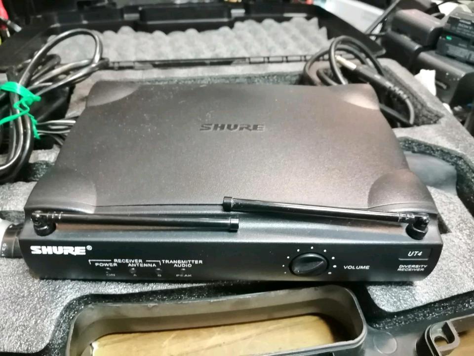 SHURE UT4-TM Receiver + SHURE Beta wireless Mikrofon!!