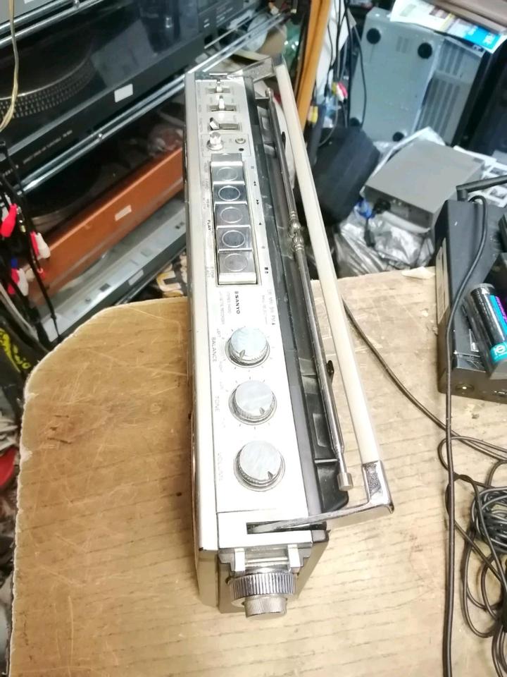 SANYO M7700LE, Radio-Cassetten-Recorder, guter Zustand!!