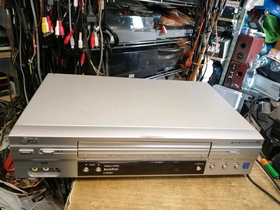 LG LV4787 Videocassettenrecorder