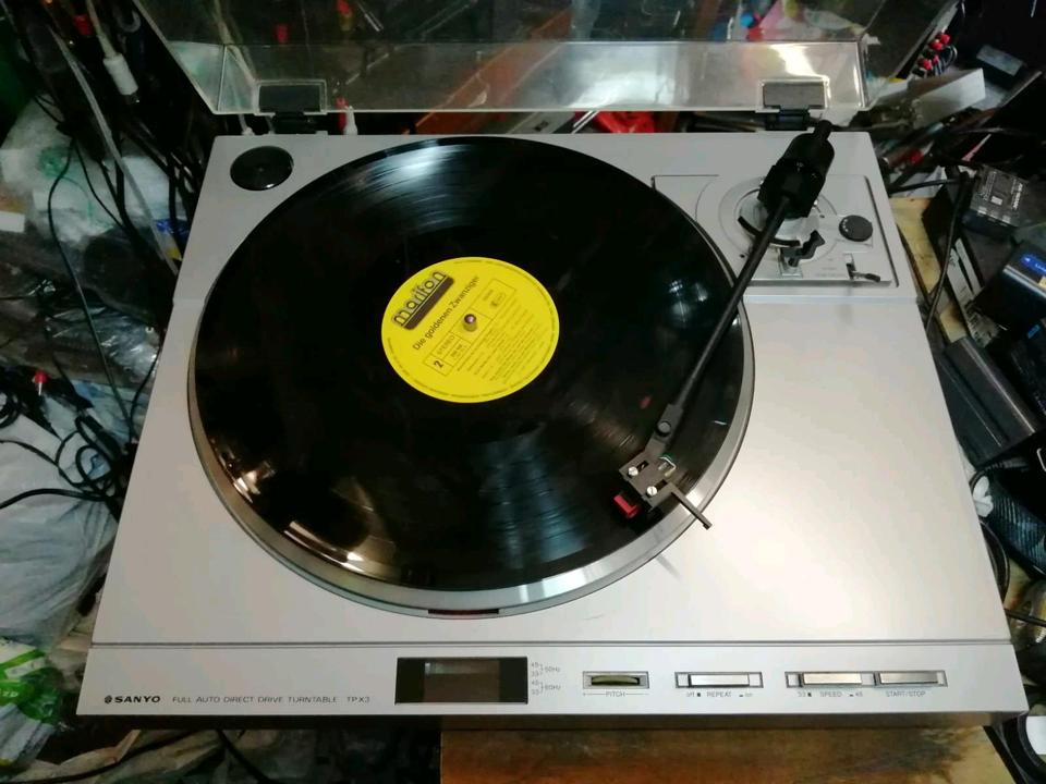 SANYO TP X3, Plattenspieler + AUDIO-TECHNICA Nadelsystem!!