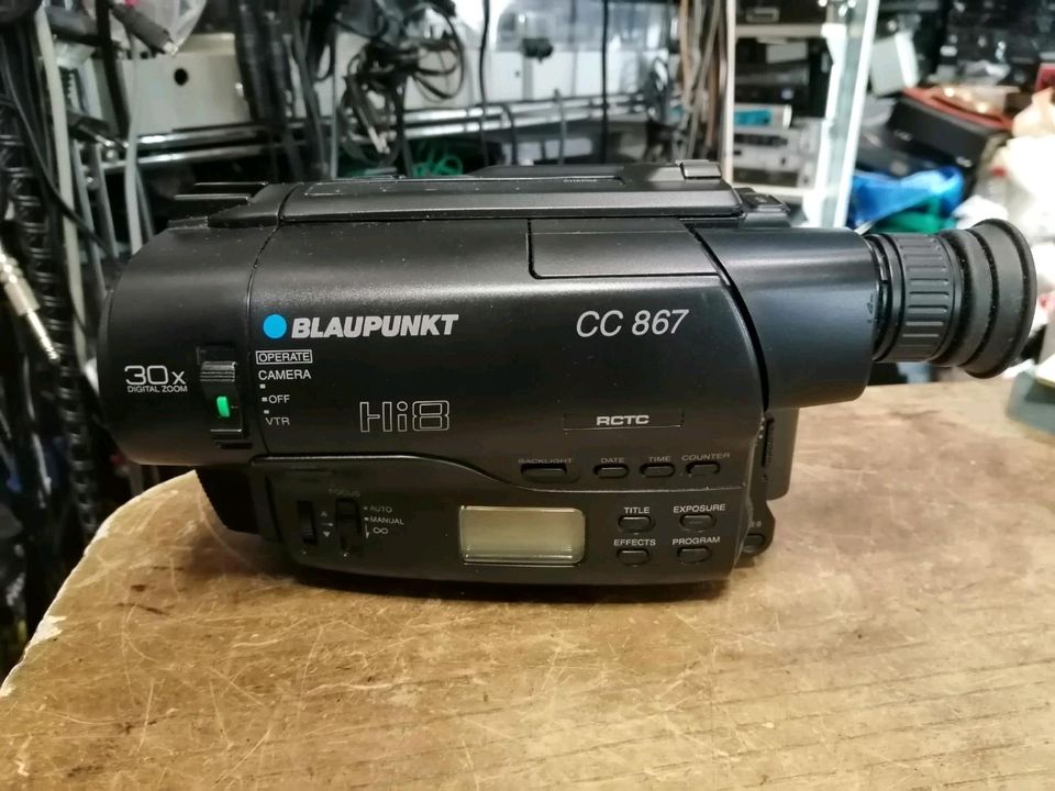 BLAUPUNKT CC-867, Videocamera Hi8 und Video 8, mit Zubehör!!!