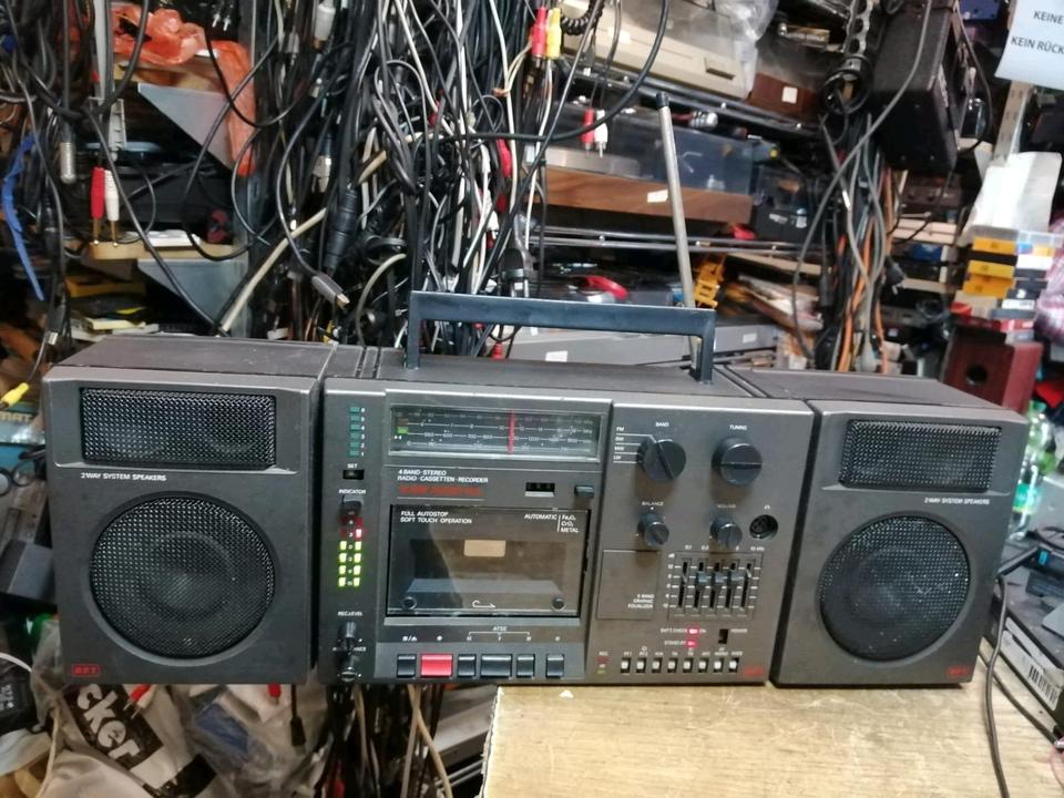 RFT EAW AUDIO 145, Radio-Cassetten-Recorder, etwas DEFEKT!!!