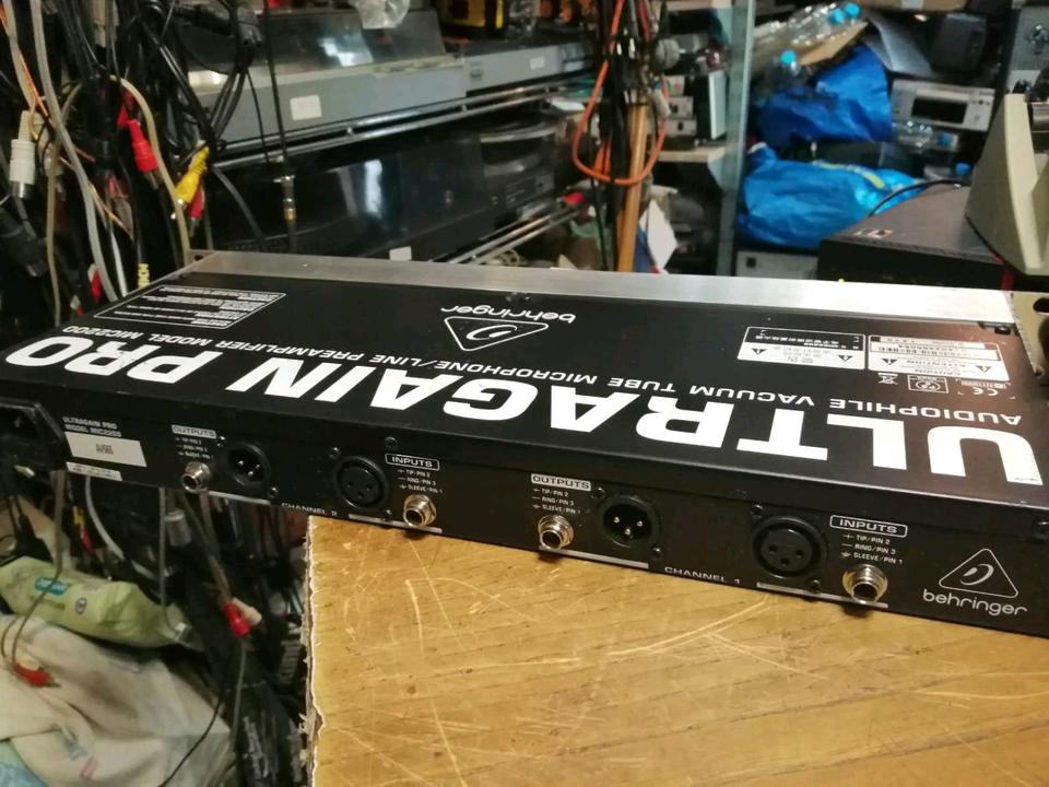 BEHRINGER Ultragain Pro Mic, Vakuumrõhrenverstärker!!
