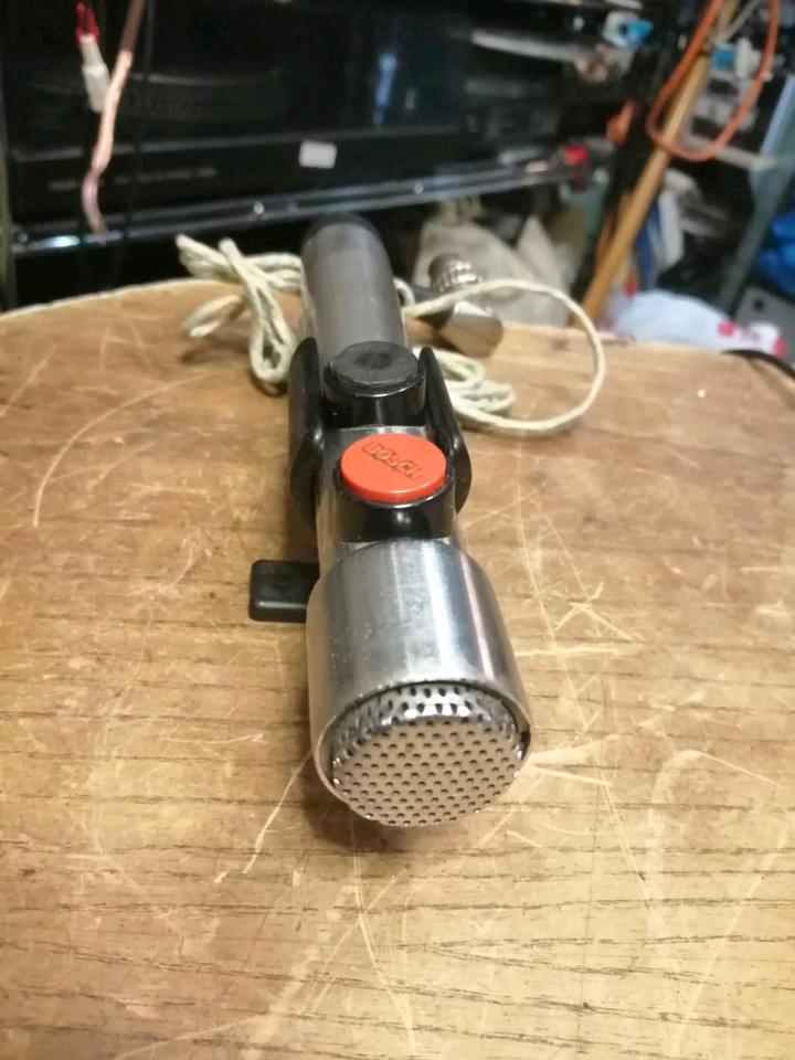 PEIKER TM 110 TFR Mikrofon mit Halterung!!