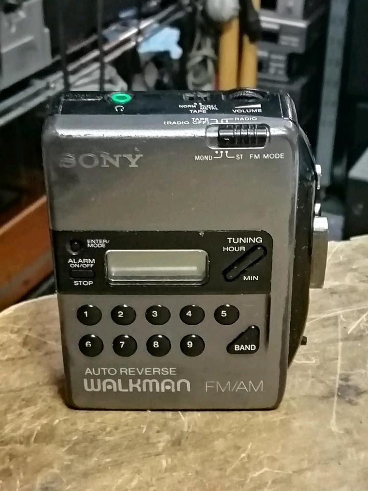 SONY WM-FX40, Walkman mit Radio, etwas DEFEKT!!!