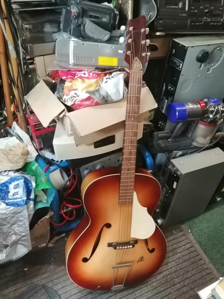 FRAMUS, Jazz-Gitarre, 6 Saiten, guter Zustand, Sammlerstück!!