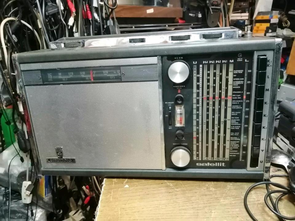 GRUNDIG Transistor 5000, Radio, guter Zustand!!