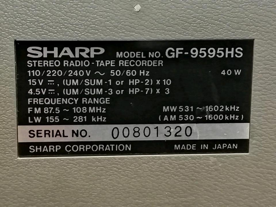 SHARP GF-9595HS, Radio-Cassetten-Recorder, etwas DEFEKT!!