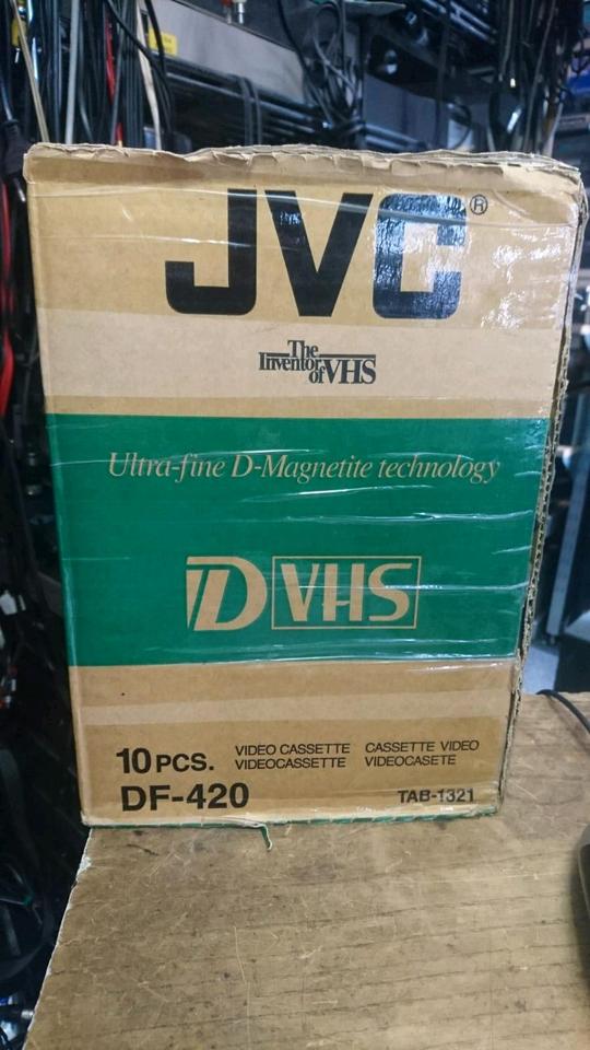 JVC DF-420 D-VHS Digital Videocassetten, 1 Karton/10 Stück - NEU!