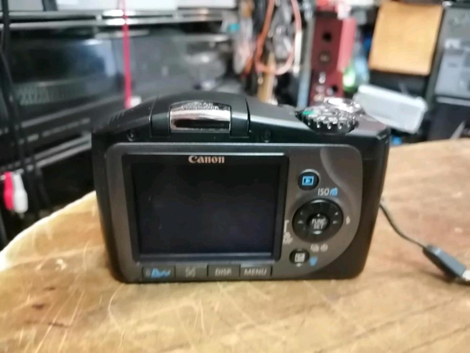 CANON PowerShot SX100 IS, Digital-Kamera OHNE Speicherkarte!!!