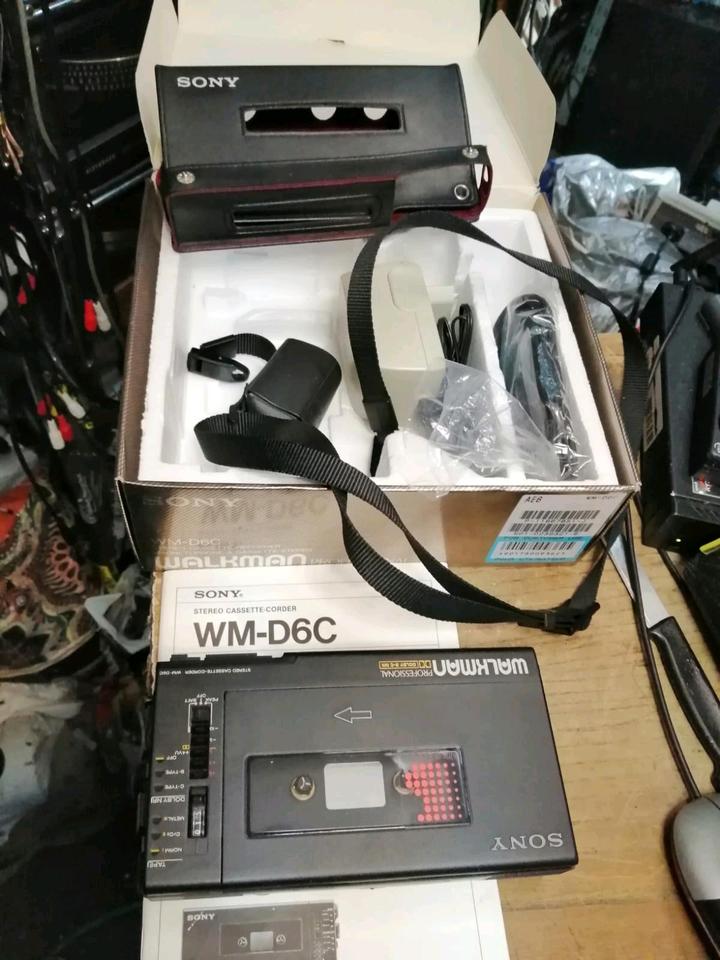 SONY WM-D6C, Walkman mit Zubehör!! Wie neu!!!!