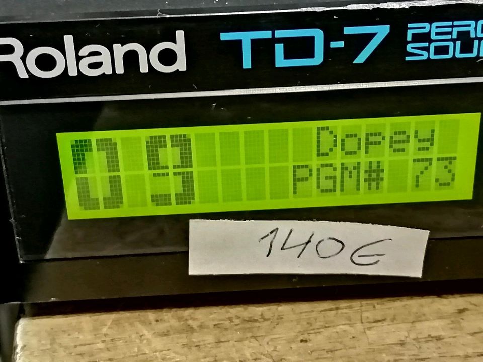 Roland TD-7 Percussion Sound Module mit Original-Adapter