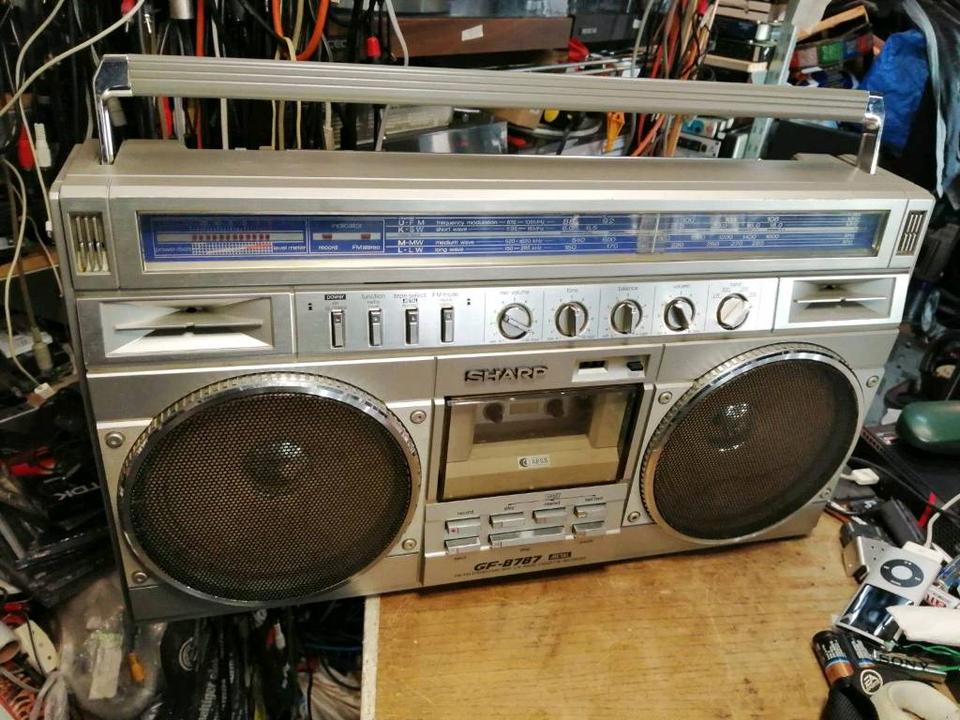 SHARP GF-8787H, Stereo Radio-Tape Recorder, DEFEKT!!!