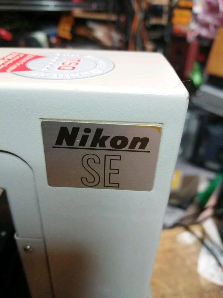 2 NIKON MIKROSKOPE, 1 Mikroskop ist etwas DEFEKT!!