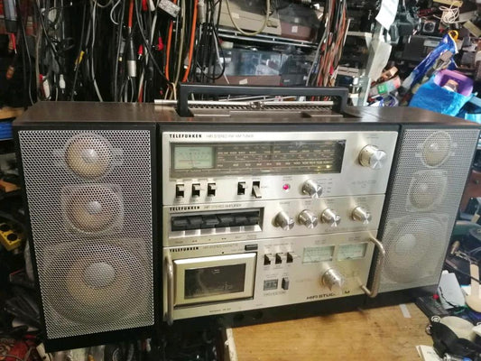 TELEFUNKEN HIFI Studio 1M, Radio-Cassetten-Recorder, etwas DEFEKT