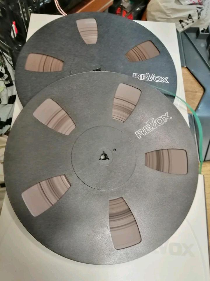 2 REVOX Spulen/Bänder, bespielt, guter Zustand!!