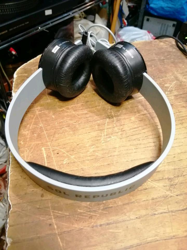 SOL REPUBLIC - Kopfhörer, Kabel mit 6,3 mm Klinkestecker!!