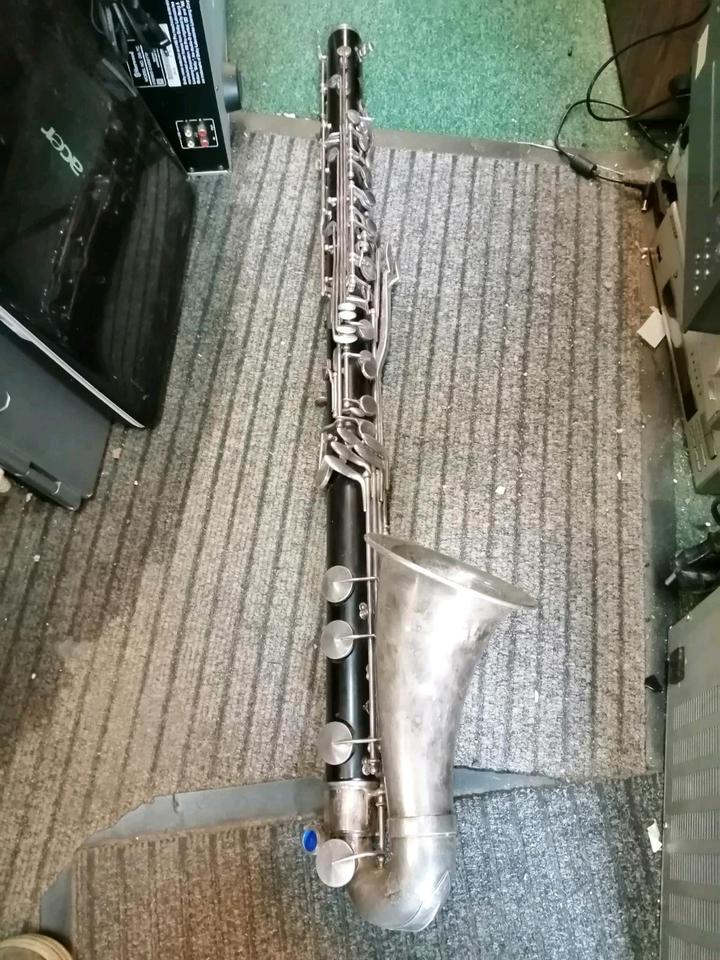 Bass-Klarinette "SELMER" V 5284, alt, französisch!!