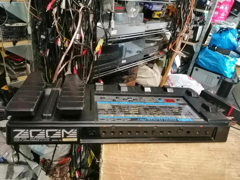 ZOOM Player PRO 4040, Guitar Effect Processor!!