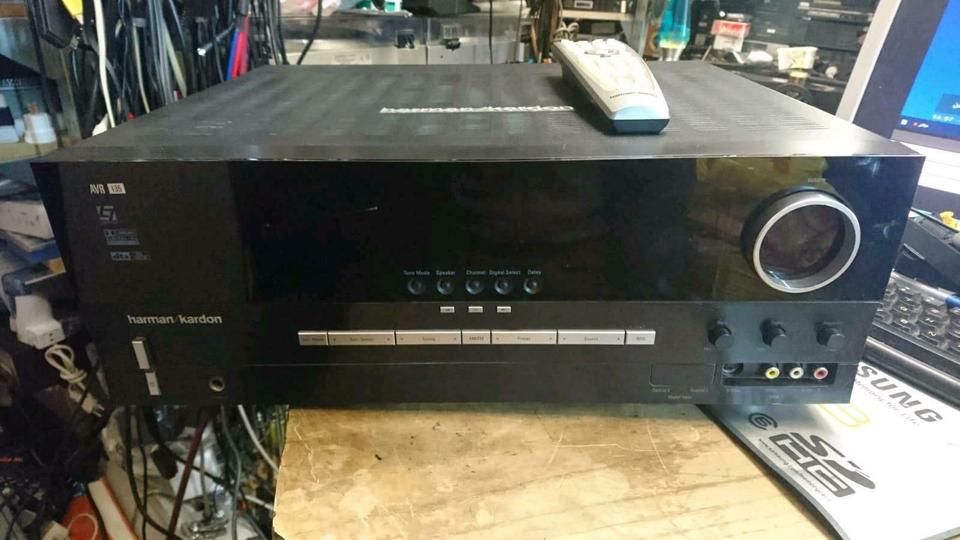 HARMAN/KARDON AVR 135/230, Receiver mit Original-Fernbedienung