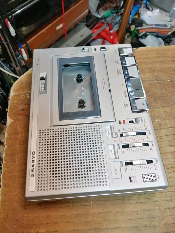 SANYO M-A5LL, Cassetten-Recorder ohne Adapter!!