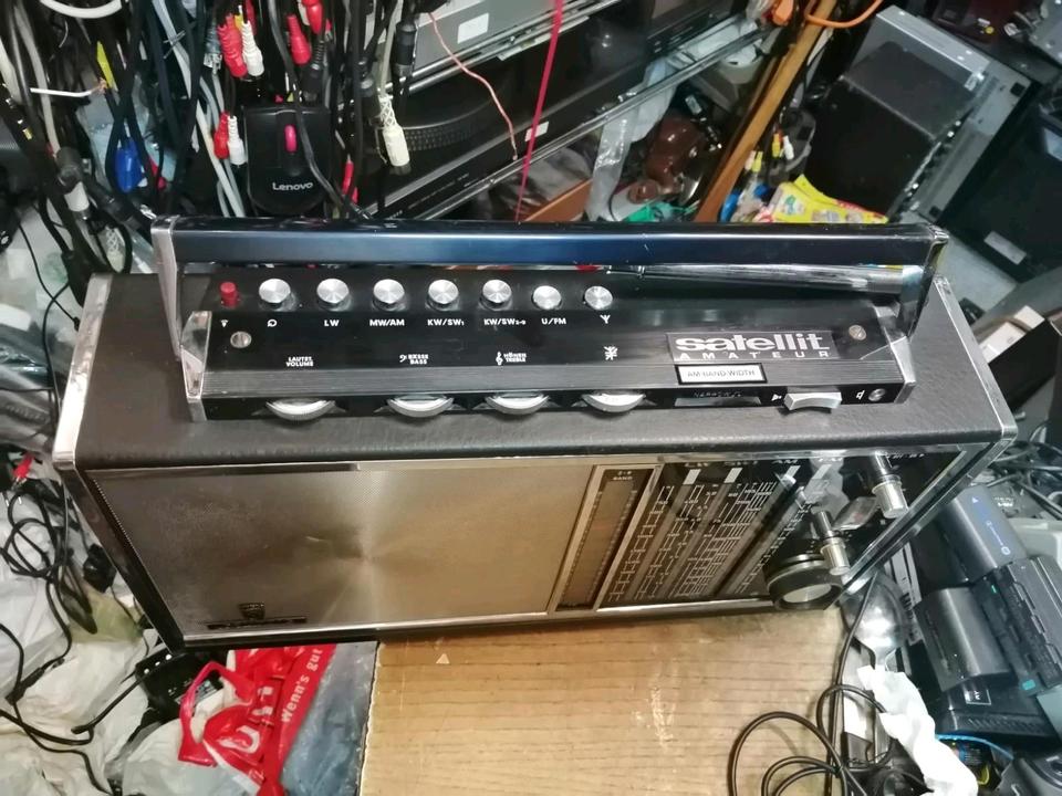 GRUNDIG SATELLIT AMATEUR, Radio!!!