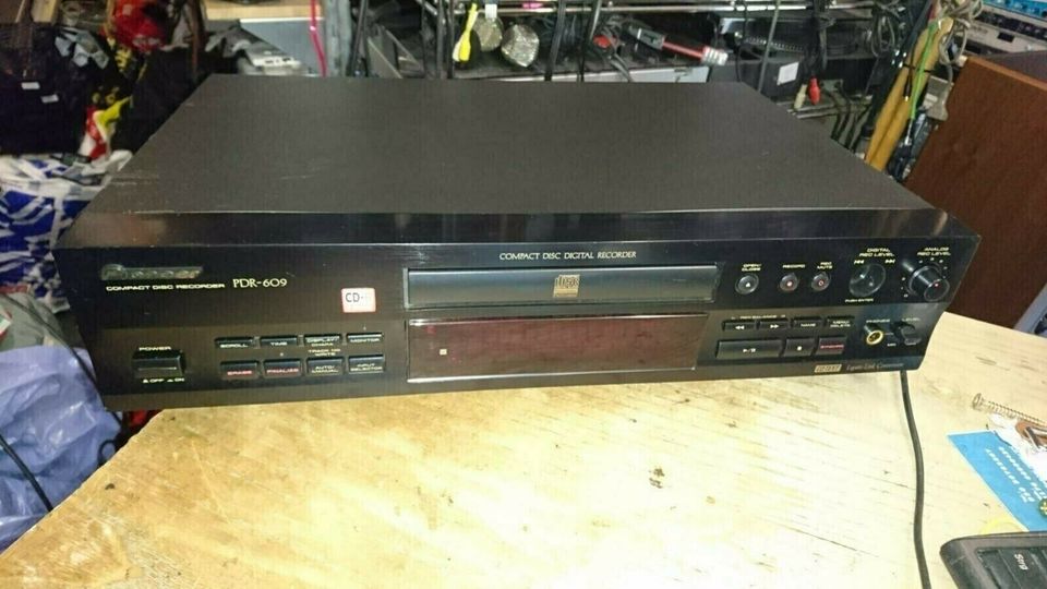 PIONEER Model: PDR-609, CD-Recorder, OHNE Fernbedienung!!