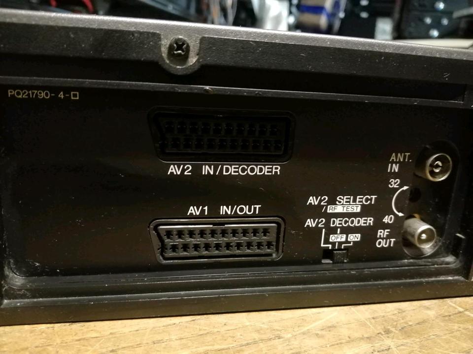 JVC HR-E226EG, Videocassettenrecorder, guter Zustand!!