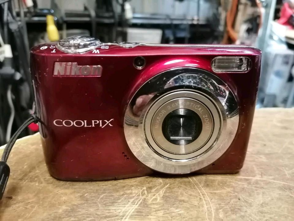 NIKON COOLPIX L22, Digital-Kamera, guter Zustand! Rot!!!