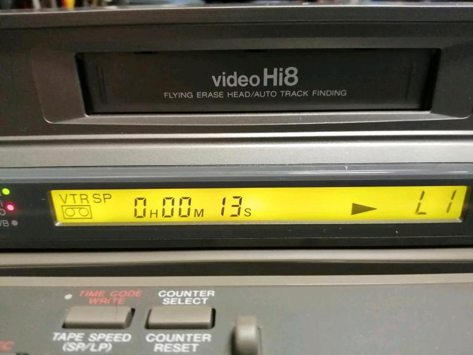 SONY EV-C2000EV P, Videorecorder Hi8, guter Zustand!!
