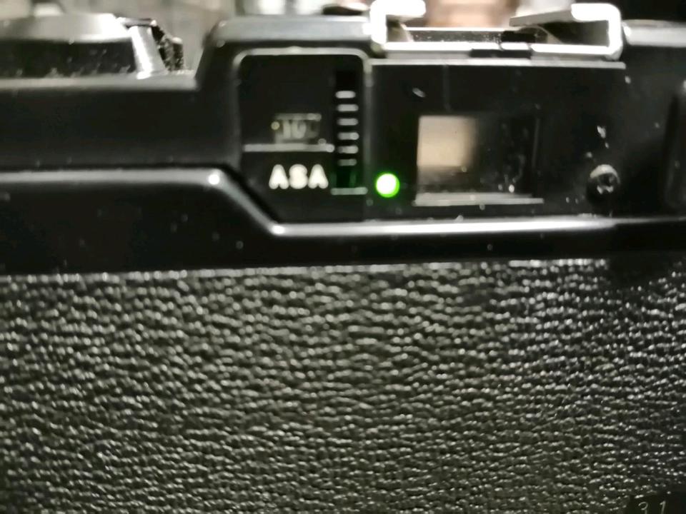 RICOH FF-1 Color Rikenon, Analog-Kamera mit 2 NEUEN Batterien!!