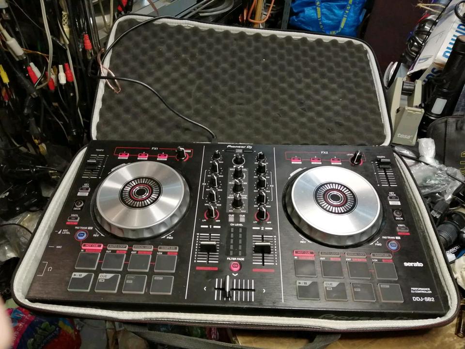 PIONEER DDJ-SB2, DJ-Controller, guter Zustand!!