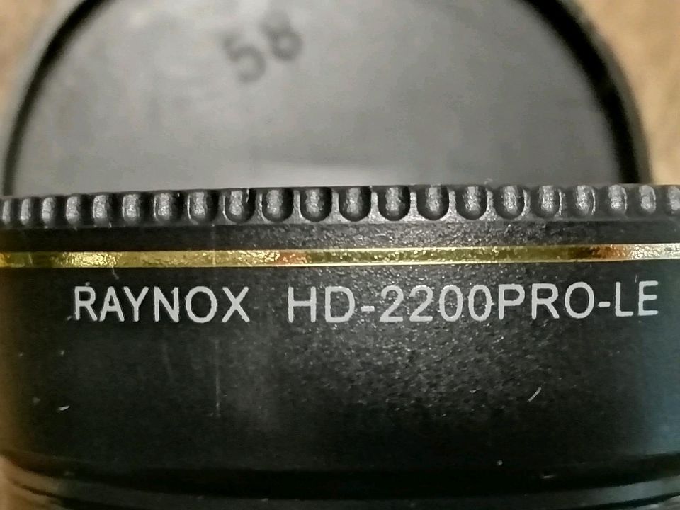 RAYNOX HD-2200PRO-LE High Definition, Objektiv!!!