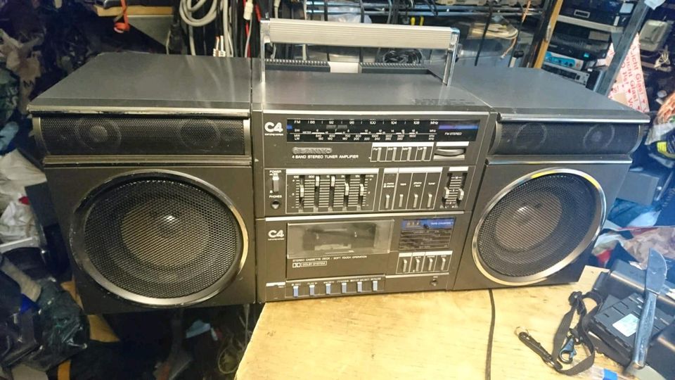 SANYO C4D, Radio-Cassetten-Recorder/Ghettoblaster