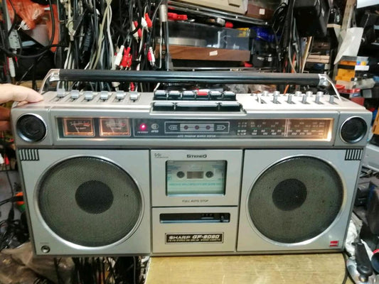 SHARP GF-9090H, Radio-Cassetten-Recorder, guter Zustand!!