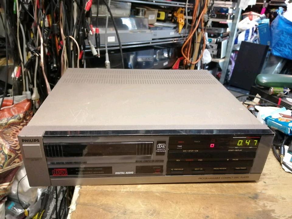 PHILIPS CD-150, CD-Player, DEFEKT!!!