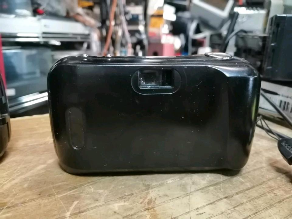 OLYMPUS MJU - 1, Analog-Kamera 2 Stück, DEFEKT!!!