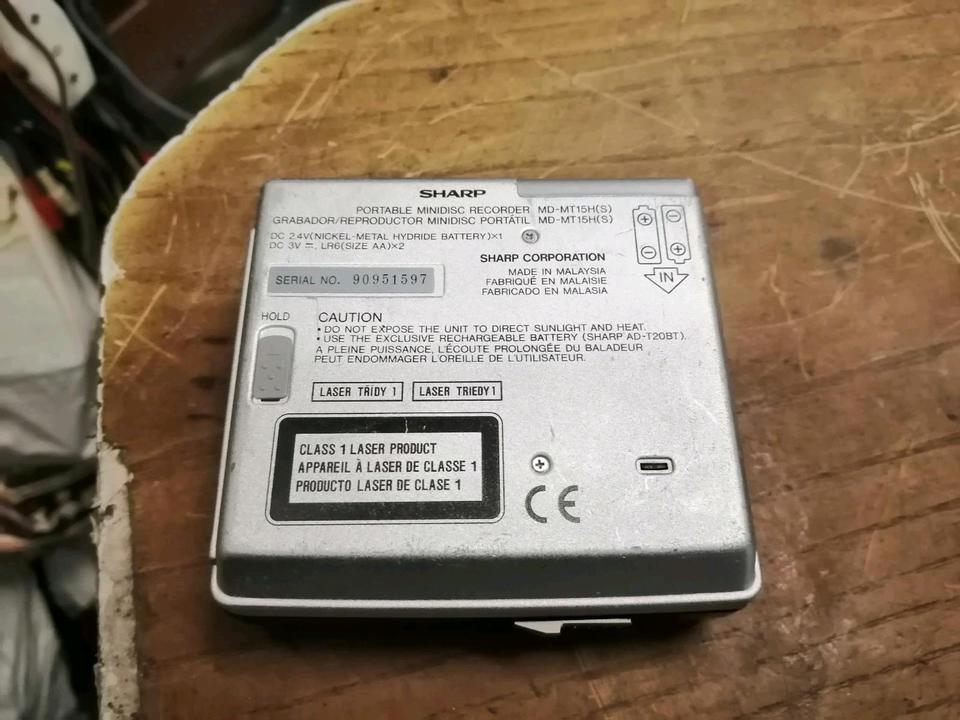 SHARP MD-MT15, Portable Minidisc-Recorder, DEFEKT!!!