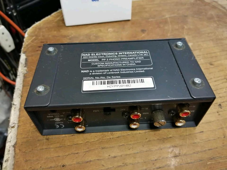 NAD Phono Preamp PP2, Vorverstärker mit NEUEN Adapter!!!