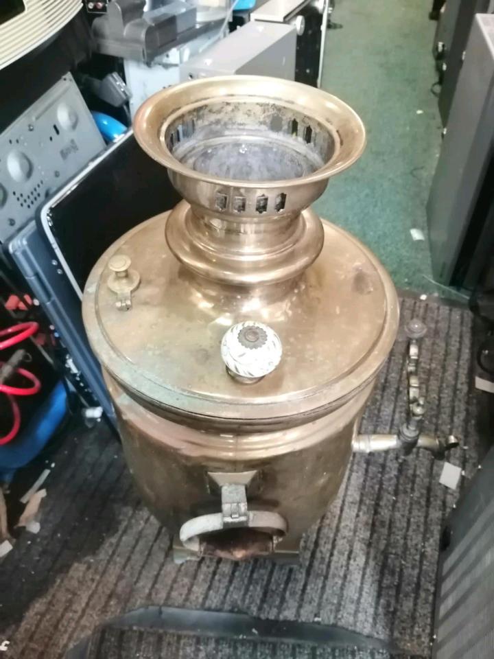 Russischer Holzkohle-Samowar, Baujahr: 1826, guter Zustand!!