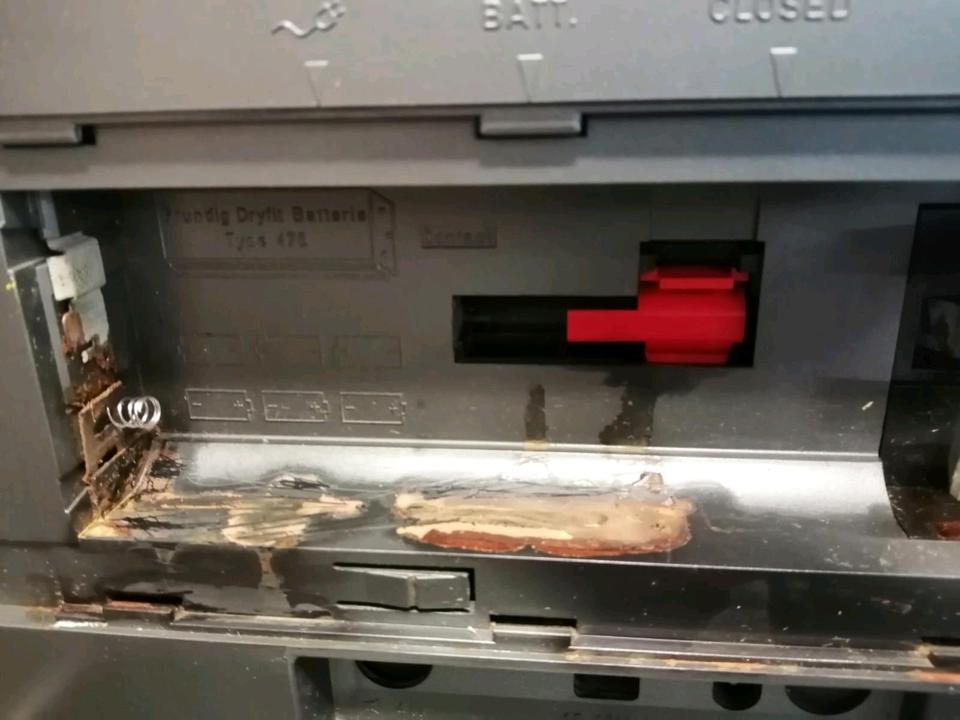 GRUNDIG Satellit Professional 650, Radio