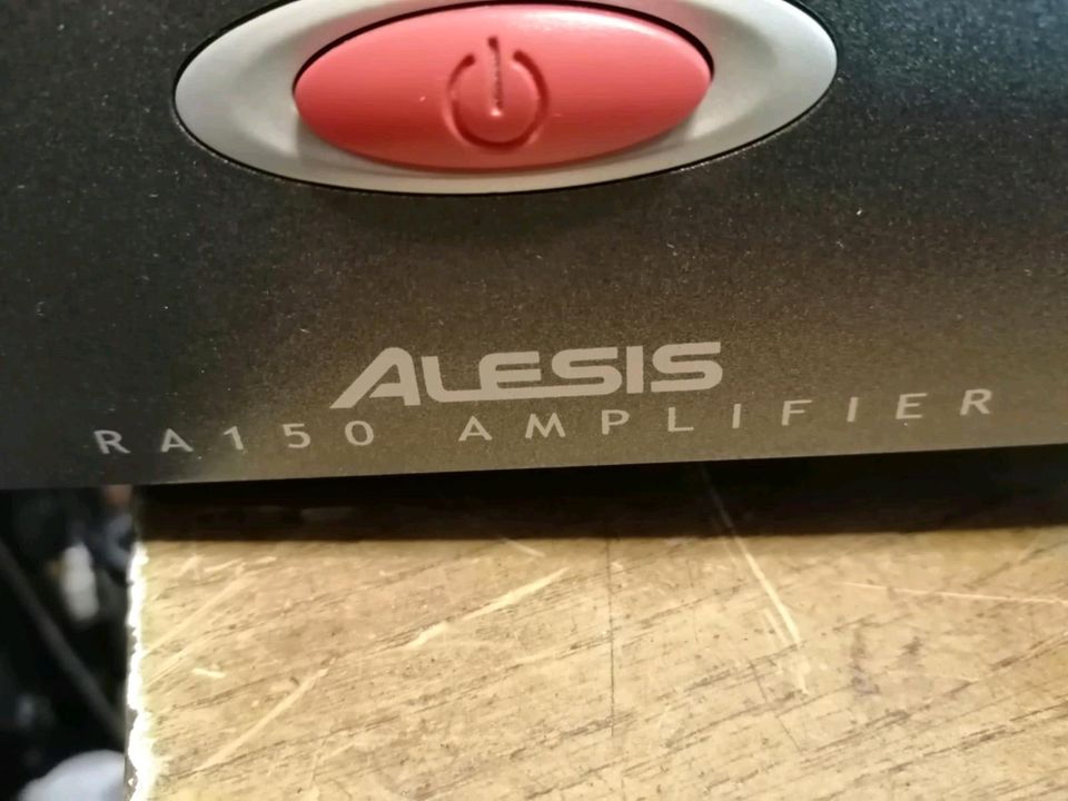 ALESIS RA 150 AMPLIFIER .