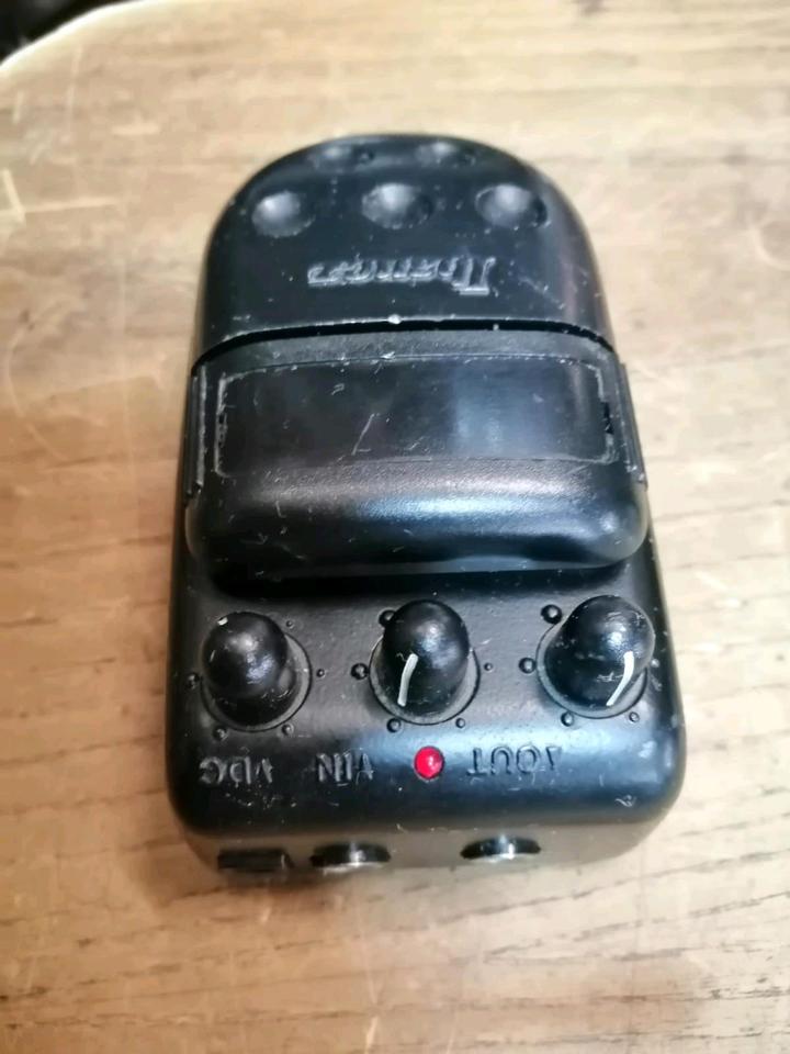 IBANEZ CR-5 Crunchy Rhythm Pedal OHNE Adapter!!