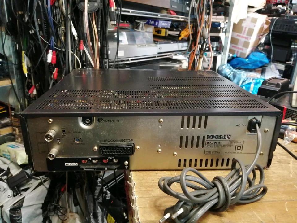 SONY EV-S700ES, Videocassettenrecorder, DEFEKT!!!
