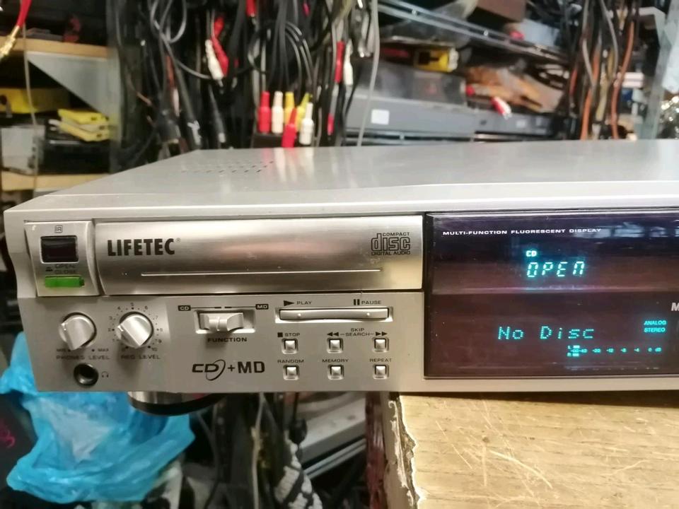LIFETEC LT8964, CD-Player mit MD-Recorder, etwas DEFEKT!!!