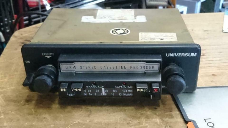 UNIVERSUM ACR 2762, Stereo Auto-Radio-recorder/Auto-Radio